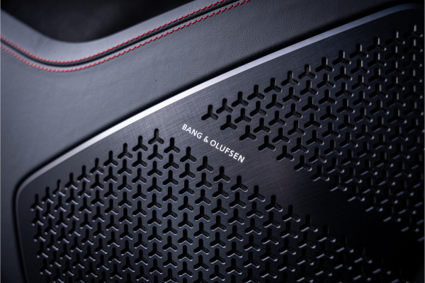 Lamborghini Urus 4.0 V8 Hybrid SE - Panorama | B&O Advanced | Stoelmassage & Koeling | Memory