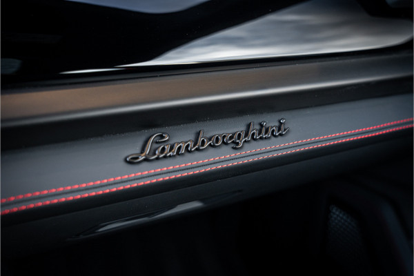 Lamborghini Urus 4.0 V8 Hybrid SE - Panorama | B&O Advanced | Stoelmassage & Koeling | Memory