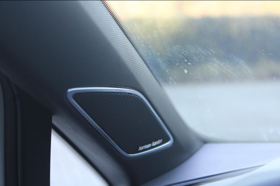 Volkswagen Golf 2.0 TSI GTI | Pano | Remus | HUD | HK | IQ