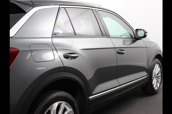 Volkswagen T-Roc 1.5 TSI DSG Style | Navigatie | Apple Carplay / Android Auto | Climate Control | Led | Digitale Cockpit | Adaptive Cruise Control | Trekhaak