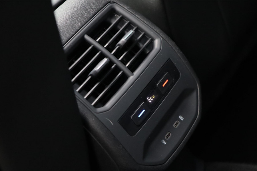 CUPRA Leon Sportstourer 1.4 e-Hybrid VZ Copper / PANODAK / KEYLESS / VOLLEDIG UITGEVOERD!