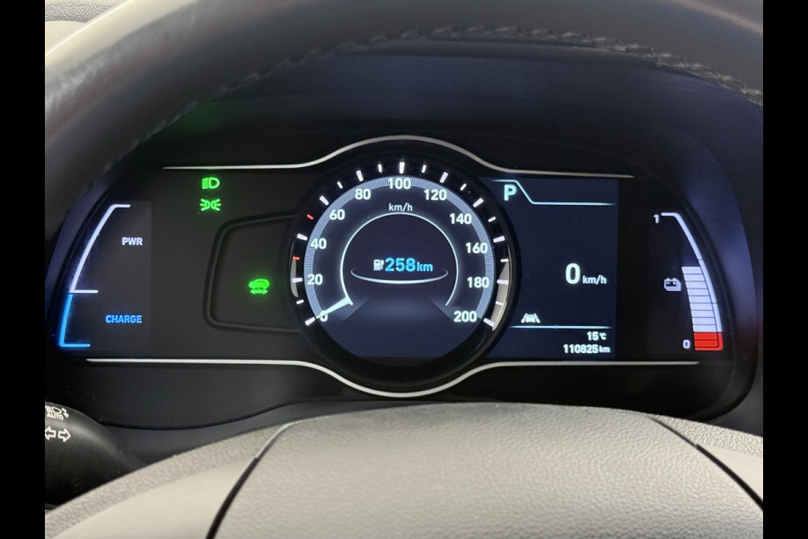Hyundai Kona EV 64kWh Leer Warmtepomp Camera Adap. Cruise + stop&go Apple Carplay Android Comfort Ecc Pdc Navi* Isofix DAB Led Lmv 17" Lane Assist FCA Keyless 1e Eigenaar Origineel Nederlandse Auto