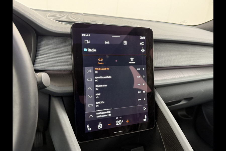 Polestar 2 AUT. 408 pk Long Range Dual Motor Pano-Dak Harman&Kardon® Electr.Stoelen Verwarmd+Achterbank+Stuur Adaptive-Cruise Carplay Andro SOH 97,5% 78kWh Verkeersbord detectie Regen-Lichtsensor Virtual-Cockpit Home-Link Bots waarschuwing Autonoom-Rem Lane Assist Keyless Connected 1e Eigenaar Origineel Nederlandse Auto 1.500kg Trekvermogen 660Nm! € 61.000 nieuw!