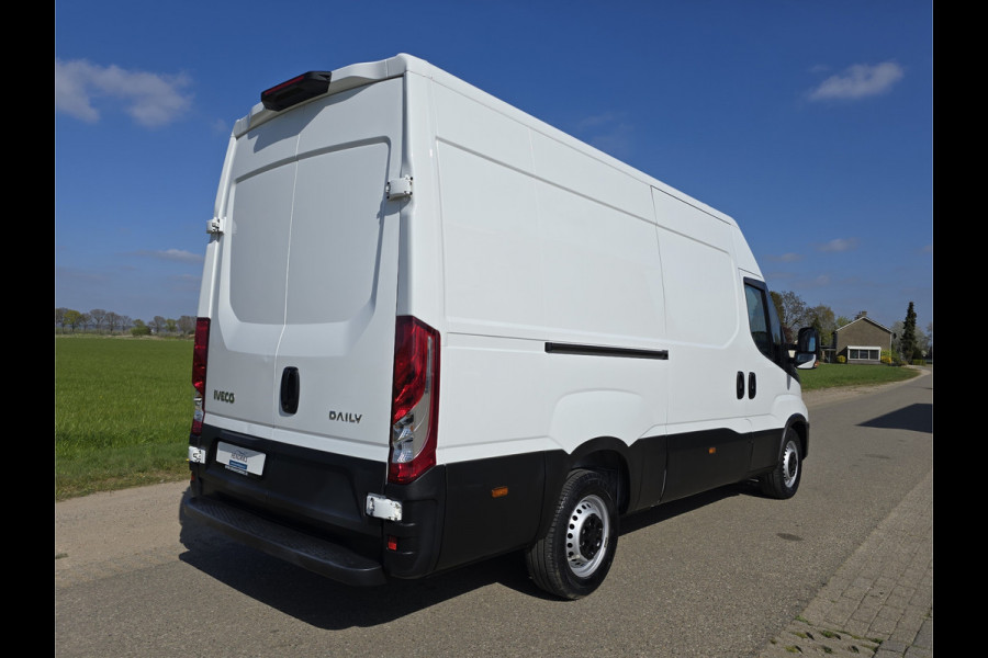 Iveco Daily 35S14V 2.3 352L H2 - 140 Pk - Euro 6 - Airco - Cruise Control