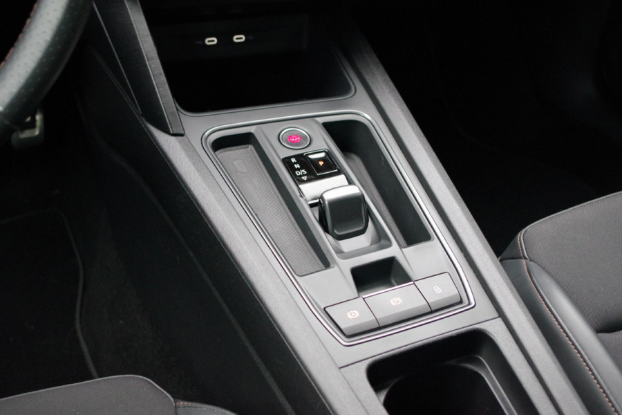 CUPRA Formentor 1.4 e-Hybrid 245 PK VZ Performance PHEV, Camera, Kuipstoelen, Adap. Cruise Control