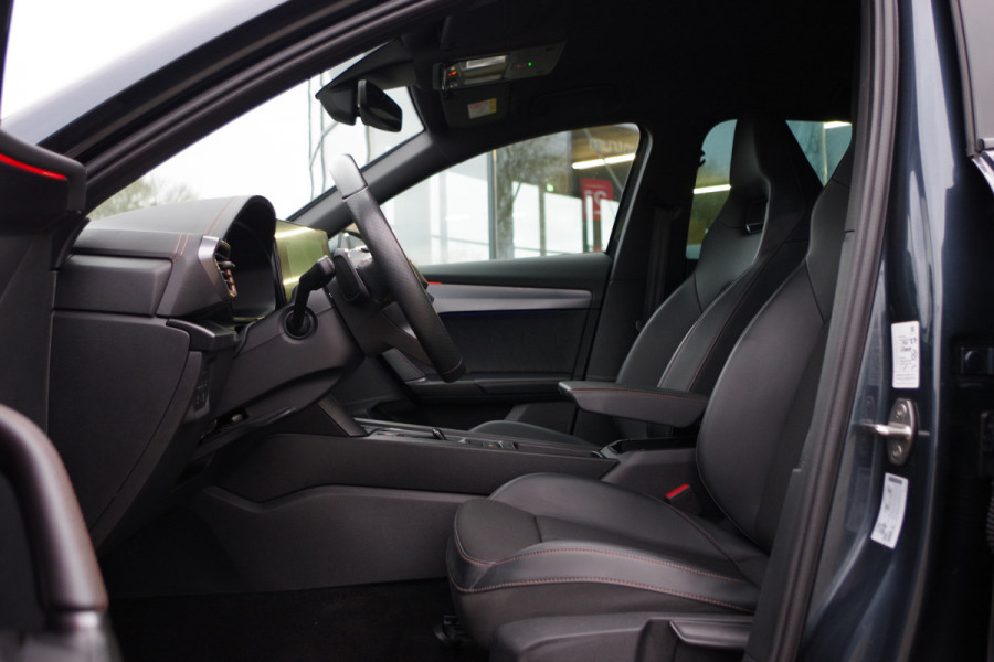 CUPRA Formentor 1.4 e-Hybrid 245 PK VZ Performance PHEV, Camera, Kuipstoelen, Adap. Cruise Control