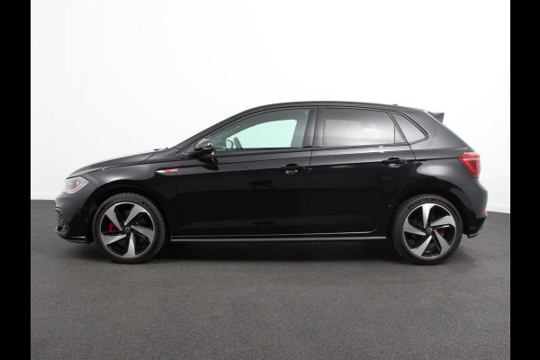 Volkswagen Polo 2.0 TSI GTI Automaat Navigatie Apple Carplay / Android Auto Adaptive Cruise Control Parkersensoren Park Assist Dodehoek Assistent Stoelverwarming Climate Control