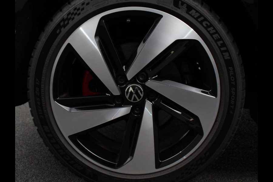 Volkswagen Polo 2.0 TSI GTI Automaat Navigatie Apple Carplay / Android Auto Adaptive Cruise Control Parkersensoren Park Assist Dodehoek Assistent Stoelverwarming Climate Control