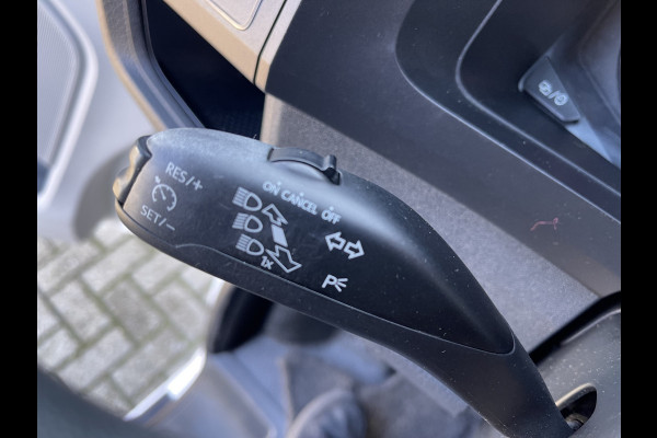 Volkswagen Transporter 2.0 TDI 102pk L1H1 Comfortline / vaste prijs rijklaar € 14.950 ex btw / bpm vrij / euro 6 diesel / Bott ingerichte laadruimte / airco / cruise / imperial / trekhaak !