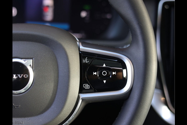 Volvo XC90 T8 AWD Ultra Dark | Pano - Massage - Trekhaak - B&W