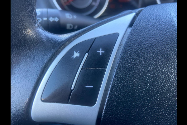 Fiat Punto Evo TWINAIR 5-DEURS/CLIMA/NAVI/PDC/ZUINIG