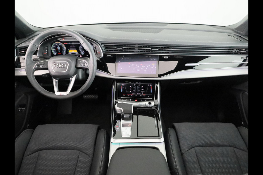 Audi Q7 55 TFSI e quattro Pro Line S 394pk Panoramadak, adaptive cruisecontrol, B&O soundsysteem, optiekpakket zwart Plus
