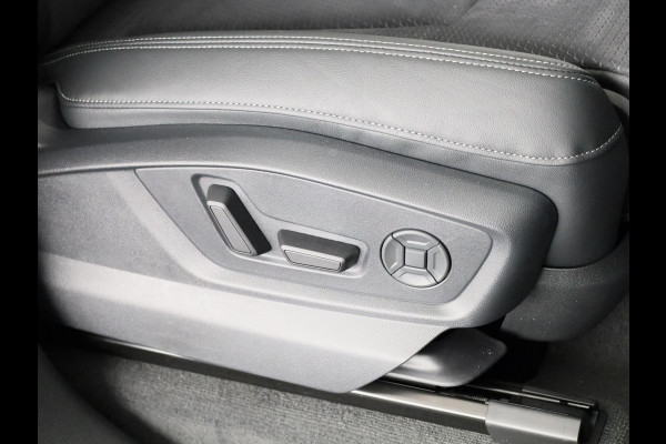 Audi Q7 55 TFSI e quattro Pro Line S 394pk Panoramadak, adaptive cruisecontrol, B&O soundsysteem, optiekpakket zwart Plus