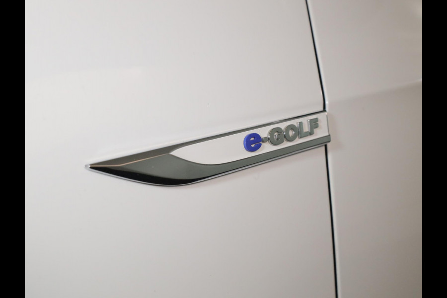 Volkswagen e-Golf E-DITION 136pk | Navi| Parksensors| LM-velgen| LED| SOH91%