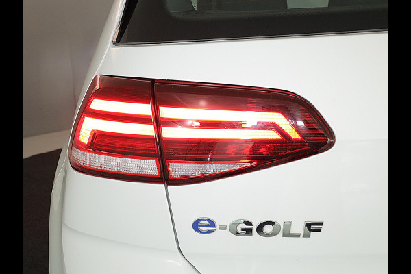 Volkswagen e-Golf E-DITION 136pk | Navi| Parksensors| LM-velgen| LED| SOH91%