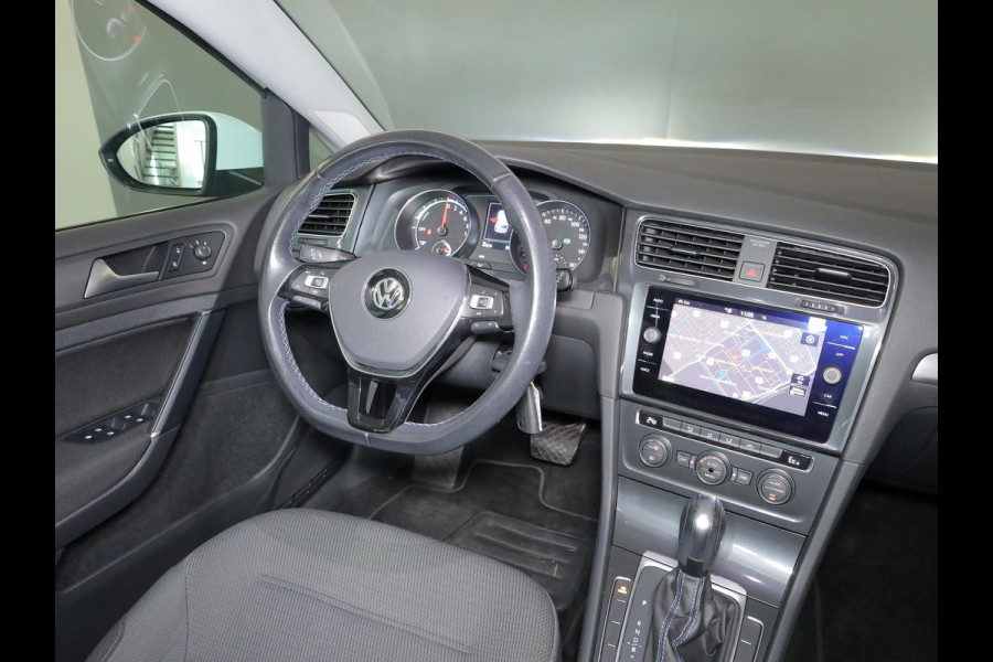 Volkswagen e-Golf E-DITION 136pk | Navi| Parksensors| LM-velgen| LED| SOH91%