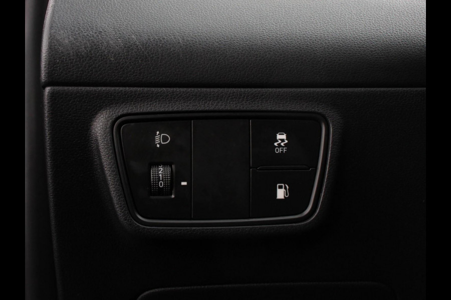 Hyundai Tucson 1.6 T-GDI PHEV Comfort 4WD Climate control Cruise control Parkeersensoren achter Achteruitrij camera Navigatie LED Apple Carplay/ Android Auto