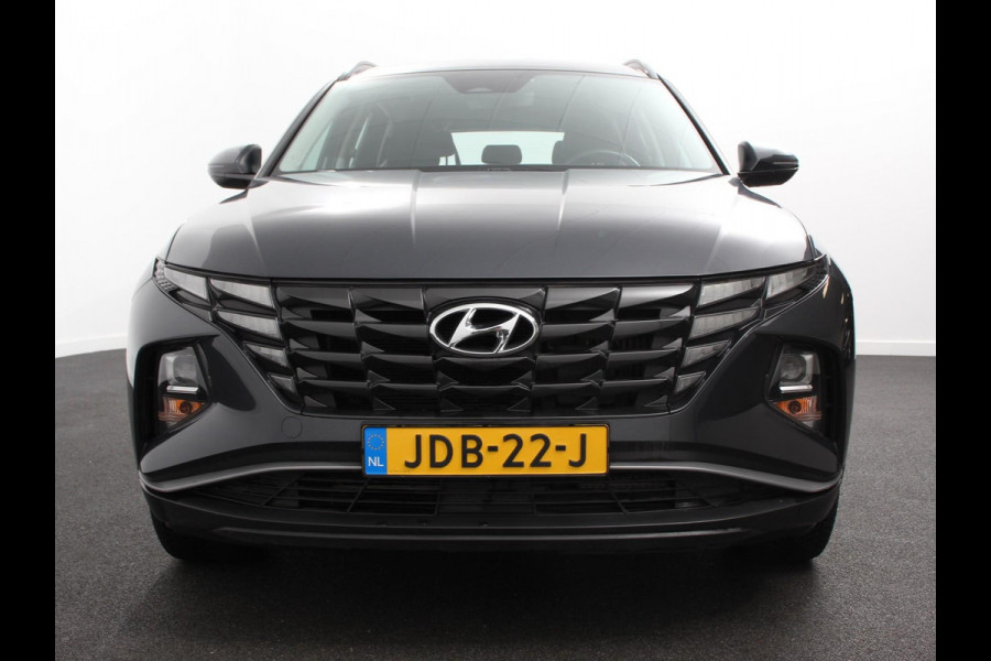 Hyundai Tucson 1.6 T-GDI PHEV Comfort 4WD Climate control Cruise control Parkeersensoren achter Achteruitrij camera Navigatie LED Apple Carplay/ Android Auto