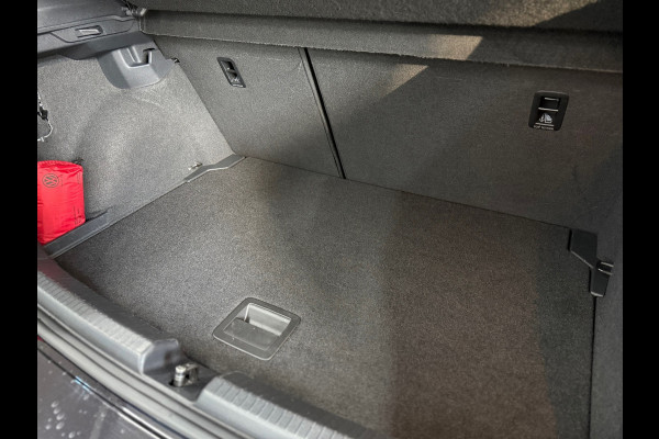 Volkswagen Polo 1.0 TSI Style DSG | Navi | Adaptive Cruise Control | DAB | Stoelverwarming | Virtual Cockpit | LED