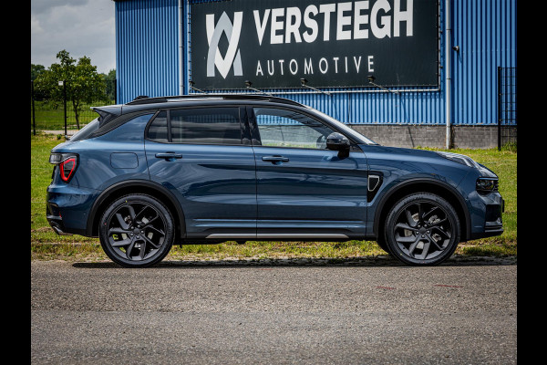 Lynk & Co 01 1.5 Plug-In Hybrid 262pk BLACKED OUT | Zwarte hemel | 360 Camera