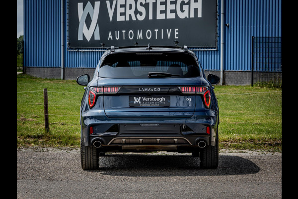 Lynk & Co 01 1.5 Plug-In Hybrid 262pk BLACKED OUT | Zwarte hemel | 360 Camera