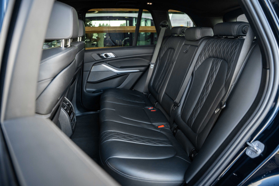 BMW X5 xDrive45e High Executive - M Sport | Maxton Pakket | Panorama | Stoelkoeling & Massage | Elek. Trekhaak