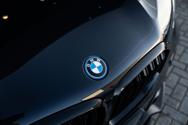 BMW X5 xDrive45e High Executive - M Sport | Maxton Pakket | Panorama | Stoelkoeling & Massage | Elek. Trekhaak