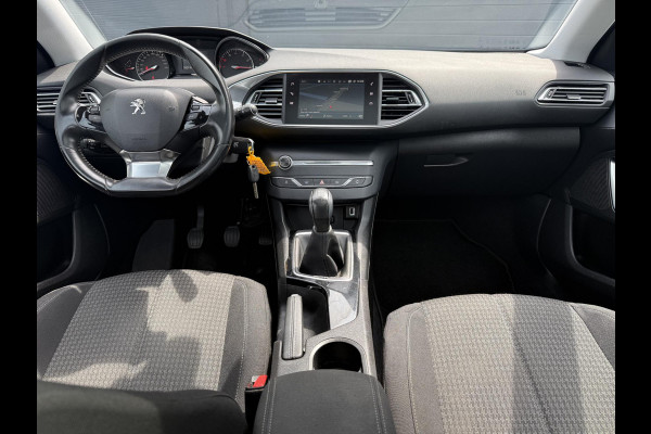 Peugeot 308 SW 1.2 PureTech Blue Lease Executive 2e Eigenaar,Pano,110pk,Navi,Dealer Onderhouden,Clima,Cruise,Pdc V+A,Lm velgen,Nieuwe Apk bij Aflevering