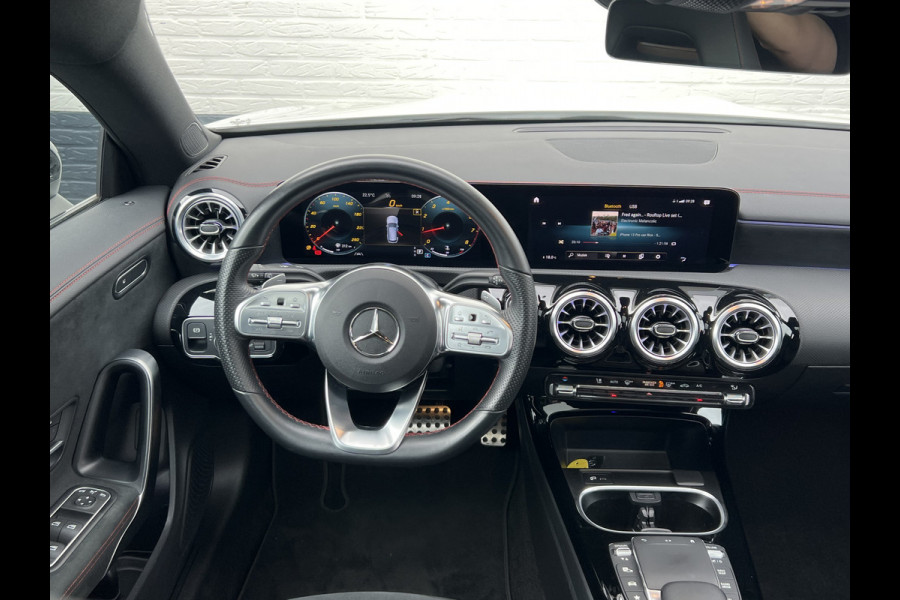 Mercedes-Benz CLA-Klasse Shooting Brake 180 AMG | Night | Sfeerverlichting | Pano | Camera