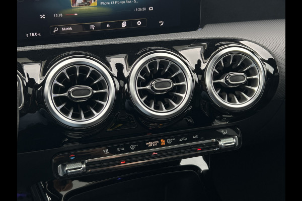 Mercedes-Benz CLA-Klasse Shooting Brake 180 AMG | Night | Sfeerverlichting | Pano | Camera