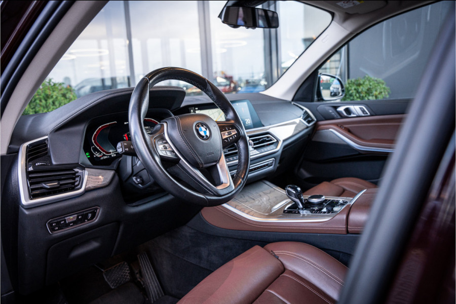 BMW X5 xDrive45e High Executive - Origineel NL | Elek. Trekhaak | Memory | Luchtvering | Stoelverwarming