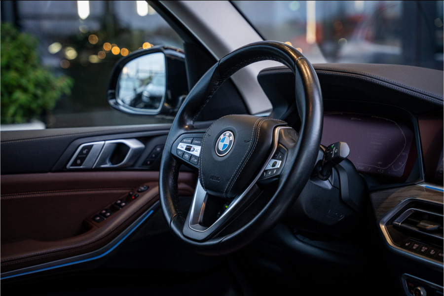 BMW X5 xDrive45e High Executive - Origineel NL | Elek. Trekhaak | Memory | Luchtvering | Stoelverwarming