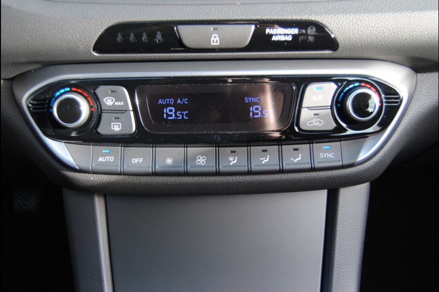 Hyundai i30 1.0 T-GDi MHEV Comf.|| Apple Carplay || Camera || Stoelverwarmin