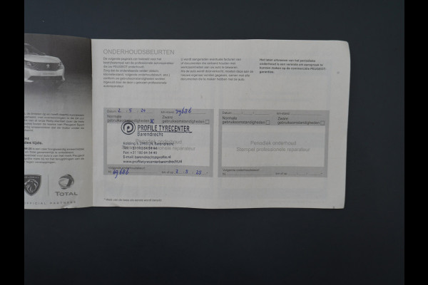 Peugeot e-2008 EV Active Pack 50kWh Navi Ecc Apple Carplay Android Auto Cruise Control Keyless DAB+ Bluetooth Led Connected services Verkeersbord detectie 1e Eigenaar Origineel Nederlandse Auto