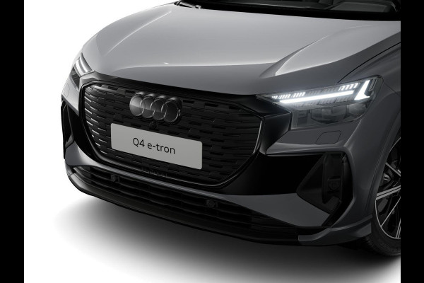Audi Q4 e-tron 45 S edition Competition 82 kWh 286 pk | Assistentiepakket plus | Optiekpakket plus | Ambient verlichting | Privacy glas |