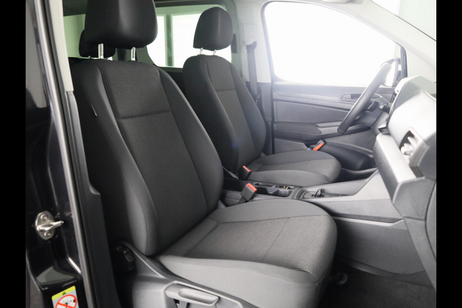 Volkswagen Caddy Combi Kombi Maxi 1.5 eHybrid 115PK PHEV | Verlengde garantie | Trekhaak | Camera | Navigatie | App connect |