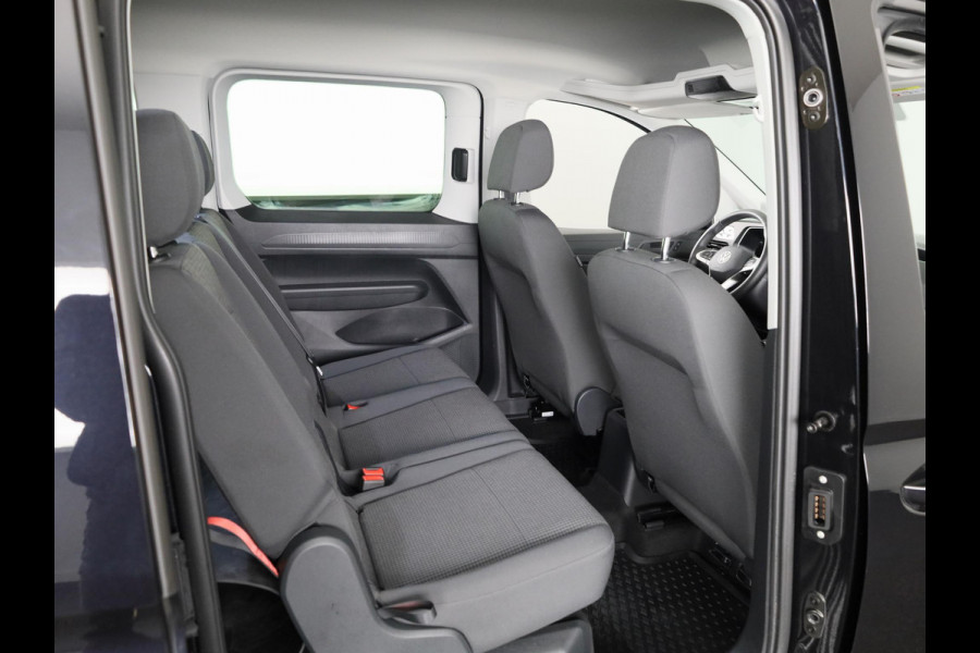 Volkswagen Caddy Combi Kombi Maxi 1.5 eHybrid 115PK PHEV | Verlengde garantie | Trekhaak | Camera | Navigatie | App connect |