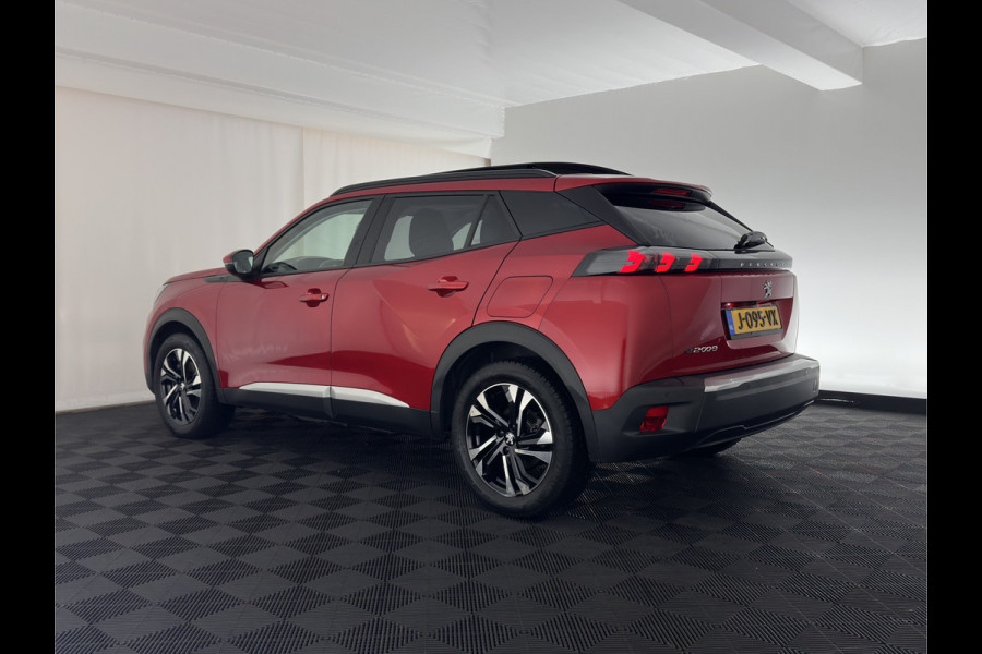 Peugeot e-2008 EV Allure 50 kWh [ 3-Fase ] {SOH-84%} (INCL.BTW) *PANO | LEATHER-FABRIC | FULL-LED | SPORT-SEATS | DIGI-COCKPIT | CAMERA | KEYLESS | PRIVACY-GLASS | NAVI-FULLMAP | ECC | PDC | CRUISE | 17''ALU*