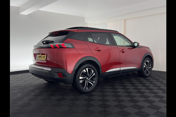 Peugeot e-2008 EV Allure 50 kWh [ 3-Fase ] {SOH-84%} (INCL.BTW) *PANO | LEATHER-FABRIC | FULL-LED | SPORT-SEATS | DIGI-COCKPIT | CAMERA | KEYLESS | PRIVACY-GLASS | NAVI-FULLMAP | ECC | PDC | CRUISE | 17''ALU*
