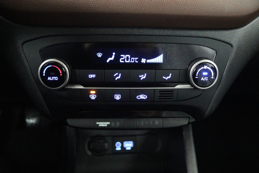 Hyundai i20 1.0 T-GDI Comfort (TREKHAAK, ACHTERUITRIJCAMERA, LANE-ASSIST, PARKEERSENSOREN, CRUISE CONTROL)
