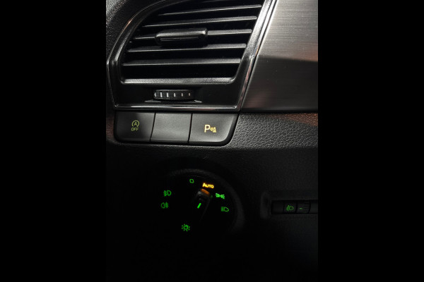 Škoda Fabia Combi 1.0 TSI Business Edition Navi | Clima | Stoelverwarming| Cruise | Trekhaak