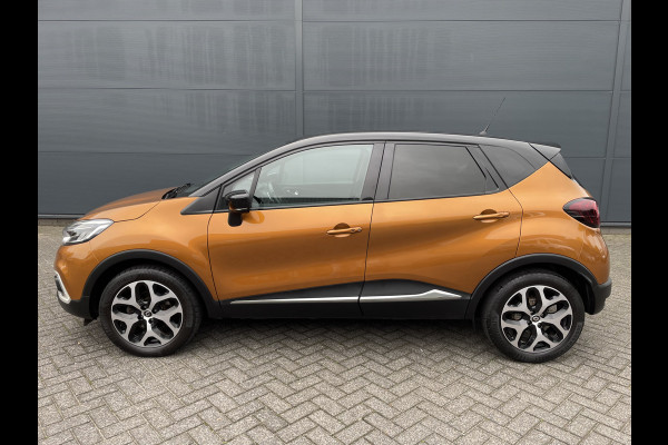 Renault Captur 130pk Intens (Trekhaak - Camera - Parkeersensoren V+A - LED - Keyless Entry - Stoelverwarming - Automatische Airco - Navigatie)