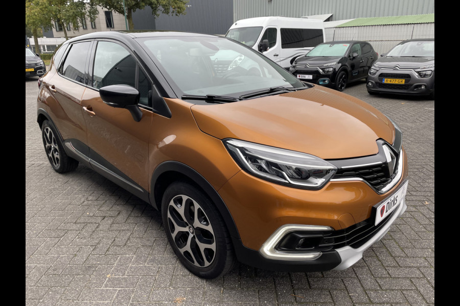 Renault Captur 130pk Intens (Trekhaak - Camera - Parkeersensoren V+A - LED - Keyless Entry - Stoelverwarming - Automatische Airco - Navigatie)