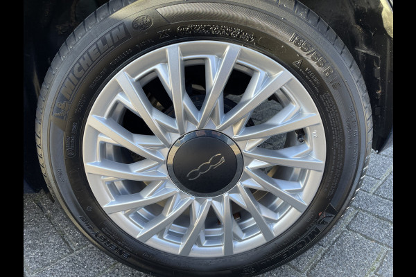 Fiat 500C 86pk Lounge (Navigatie - Leder - Stoelverwarming - Apple Carplay - Airco - Cruise Controle - 15"velgen)