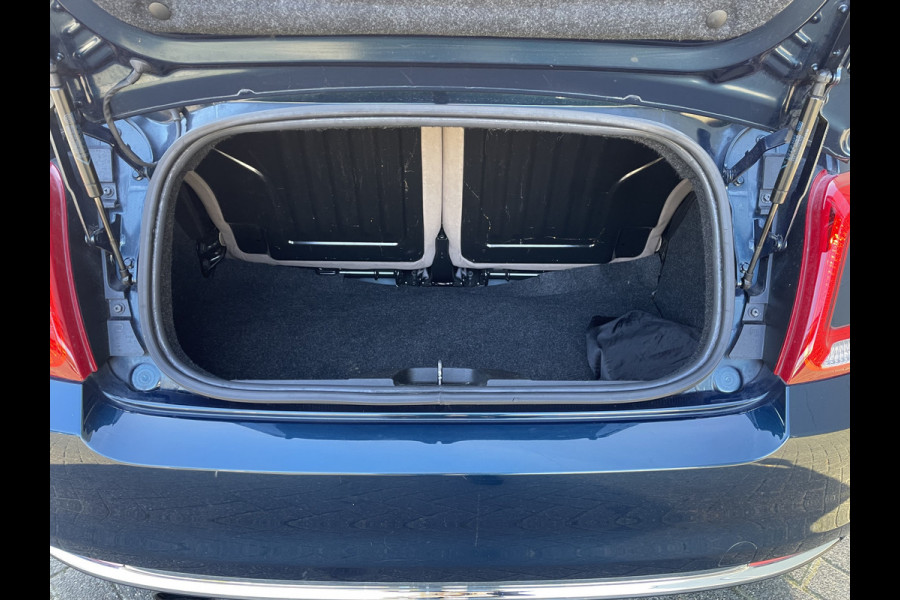 Fiat 500C 86pk Lounge (Navigatie - Leder - Stoelverwarming - Apple Carplay - Airco - Cruise Controle - 15"velgen)