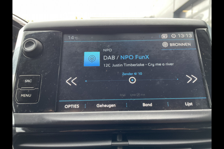 Peugeot 208 82pk Blue Lion (Airco - Navigatie - Apple Carplay - Parkeersensoren - Lichtmetalen velgen)