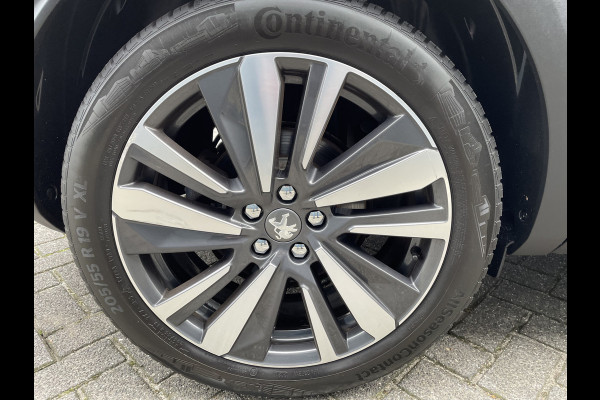 Peugeot 3008 180pk Allure Pack (Trekhaak - Leder - 360gr Camera - 19"- Navigatie - Automatische Airco - Apple Carplay)
