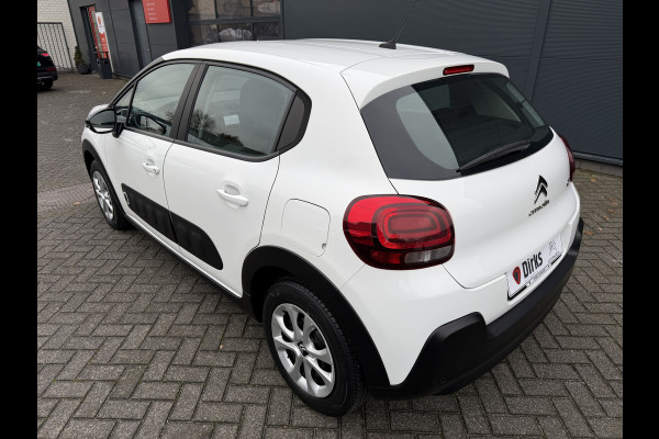 Citroën C3 82pk Feel (Automatische Airco - Apple Carplay - Navigatie - Parkeersensoren - Cruise Controle)