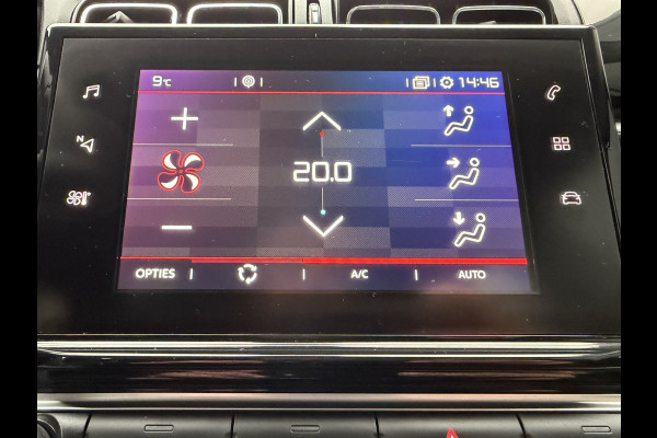 Citroën C3 110pk Shine (Trekhaak - Camera - Automatische Airco - Navigatie - Apple Carplay - Parkeersensoren)