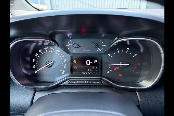 Citroën C3 Aircross 130pk Max (Camera - Keyless Entry - 17"incl 4S - Navigatie - Grip Controle - Automatische Airco - Apple Carplay)
